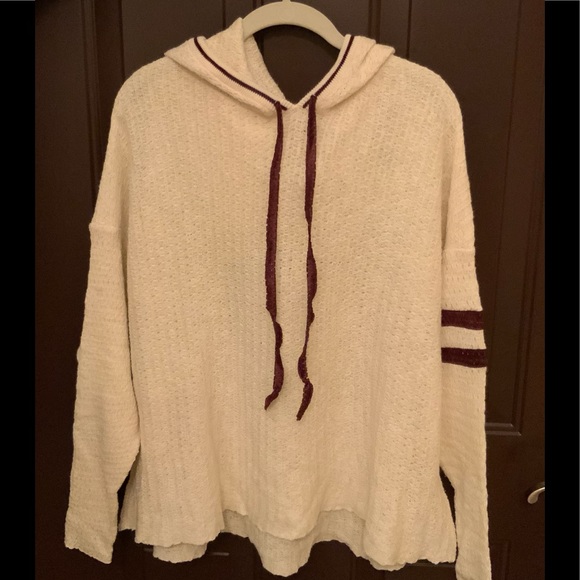Free People Tops - Free People Ivory knit hoodie w/ burgundy trim.